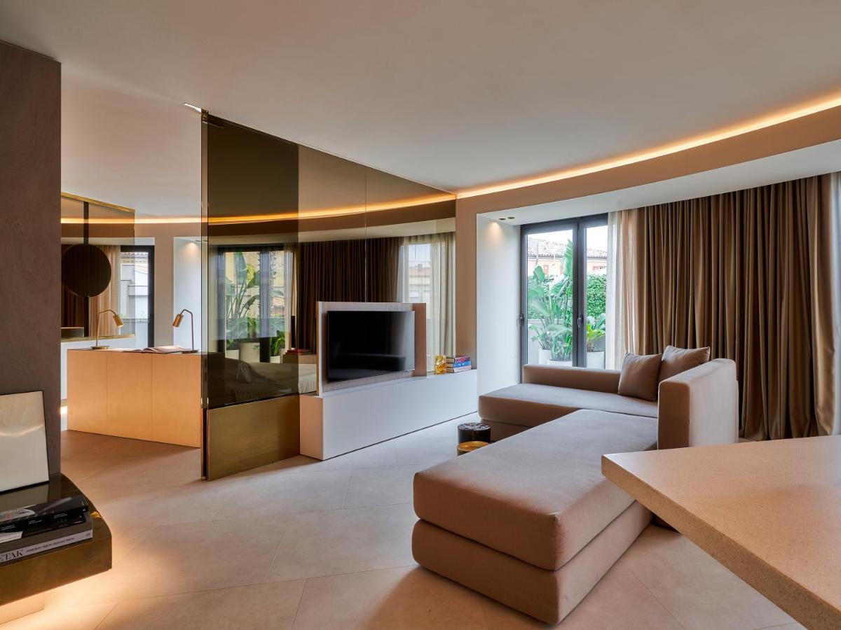 Le Residenze By Victoria Palace Cattolica Zewnętrze zdjęcie