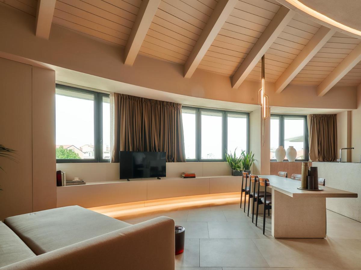 Le Residenze By Victoria Palace Cattolica Zewnętrze zdjęcie