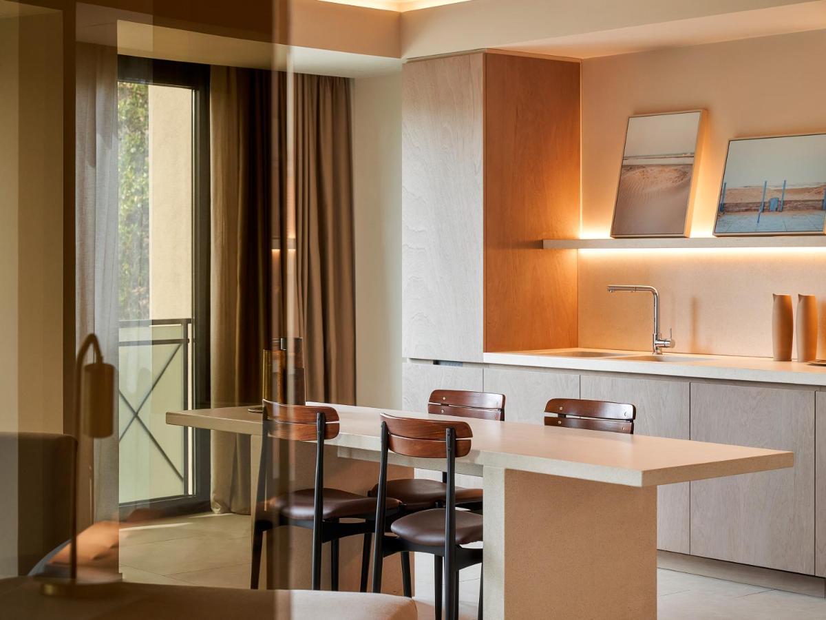 Le Residenze By Victoria Palace Cattolica Zewnętrze zdjęcie