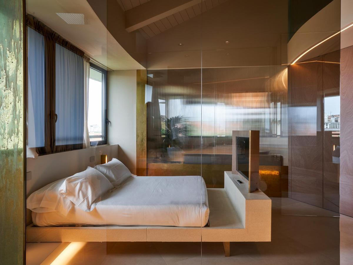 Le Residenze By Victoria Palace Cattolica Zewnętrze zdjęcie